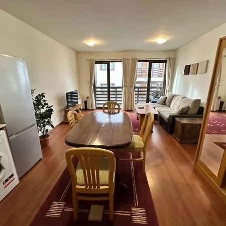 Gramadeto Two Bedroom Next To Gondola דירה בנסקו
