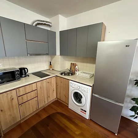 Gramadeto Two Bedroom Next To Gondola