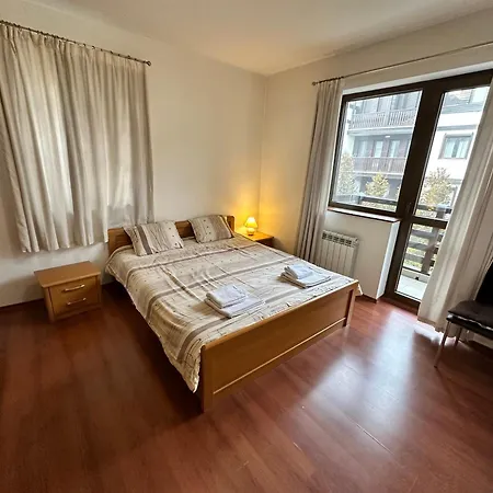 Gramadeto Two Bedroom Next To Gondola