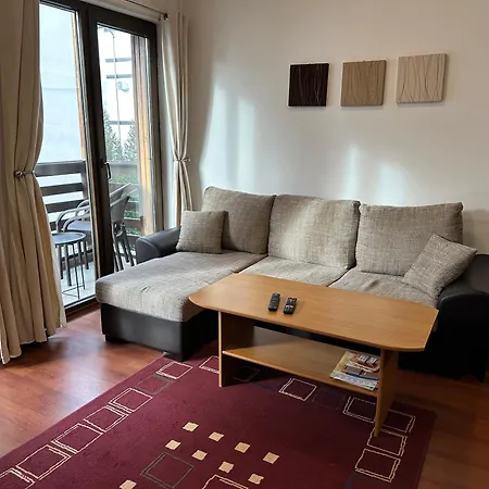 Gramadeto Two Bedroom Next To Gondola バンスコ