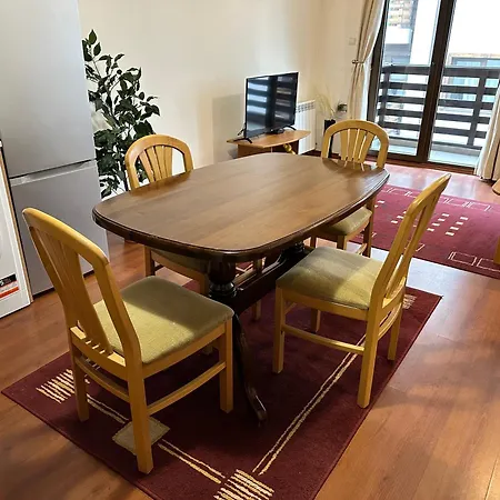 Gramadeto Two Bedroom Next To Gondola アパート